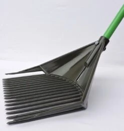 Golden Gark Multihark - Voor Harken, Scheppen En Zeven - Per Stuk – Groen 8 Golden Gark Multihark - Voor Harken, Scheppen En Zeven - Per Stuk – Groen -Tuingereedschaps Winkel 1136x1200