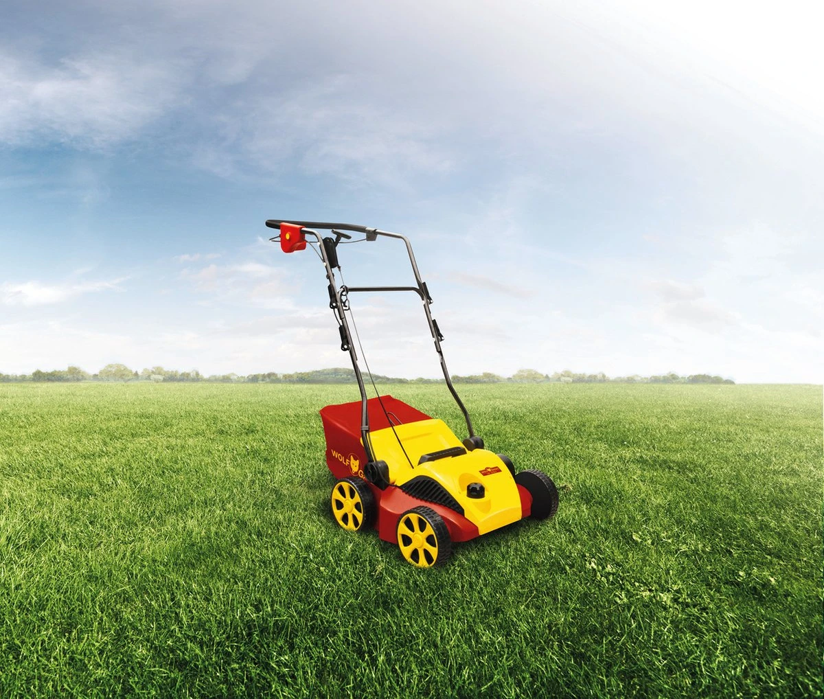 WOLF-Garten Elektrische Verticuteermachine VA 378 E - Werkbreedte 37 Cm - Opvangzak 50 L - 1800 W Motor - Moshark - Verticuteren - Opvangen 4 WOLF-Garten Elektrische Verticuteermachine VA 378 E - Werkbreedte 37 Cm - Opvangzak 50 L - 1800 W Motor - Moshark - Verticuteren - Opvangen - Afbeelding 4