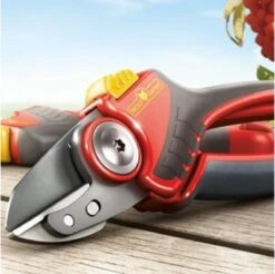 WOLF-Garten Snoeischaar "Premium Plus" RS 4000 - Aambeeld - Max. Knipdiameter 25 Mm - Links- En Rechtshandige - Softinleg Handgreep - Snijhoek 30° - Voor Grote Handen - Vervangbare Messen En Aambeeld 11 WOLF-Garten Snoeischaar "Premium Plus" RS 4000 - Aambeeld - Max. Knipdiameter 25 Mm - Links- En Rechtshandige - Softinleg Handgreep - Snijhoek 30° - Voor Grote Handen - Vervangbare Messen En Aambeeld -Tuingereedschaps Winkel 1200x1193 1
