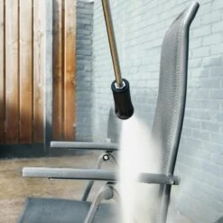 VONROC Hogedrukreiniger V22-2 2200W – 170 Bar – 450 L/h – Incl. 8m Slang, Terrasreiniger, Reinigingstank En Meer 16 VONROC Hogedrukreiniger V22-2 2200W – 170 Bar – 450 L/h – Incl. 8m Slang, Terrasreiniger, Reinigingstank En Meer -Tuingereedschaps Winkel 1200x1200 150