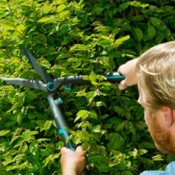 GARDENA - EasyCut - Heggenschaar - Extra Licht Van Gewicht 24 GARDENA - EasyCut - Heggenschaar - Extra Licht Van Gewicht -Tuingereedschaps Winkel 1200x1200 256