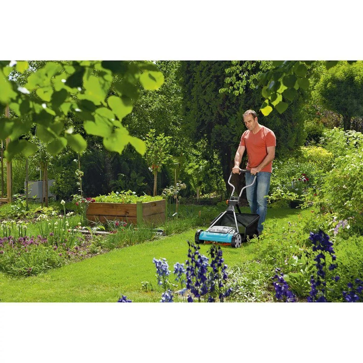 GARDENA - Kooimesmaaier 400C - Grasmaaier - Maaibreedte 40 Cm - Gazons Tot Ca. 250 M² 6 GARDENA - Kooimesmaaier 400C - Grasmaaier - Maaibreedte 40 Cm - Gazons Tot Ca. 250 M² - Afbeelding 6