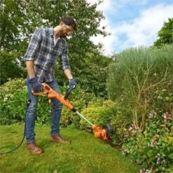 Black & Decker BLACK+DECKER BESTA525-QS Grastrimmer - 450W - 25cm - Gesnoerd 10 Black & Decker BLACK+DECKER BESTA525-QS Grastrimmer - 450W - 25cm - Gesnoerd -Tuingereedschaps Winkel 1200x1200 365