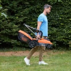 Black & Decker BLACK+DECKER BCMW3318N-XJ Grasmaaier - 18V - 33cm - Excl. Accu & Lader 29 Black & Decker BLACK+DECKER BCMW3318N-XJ Grasmaaier - 18V - 33cm - Excl. Accu & Lader -Tuingereedschaps Winkel 1200x1200 383