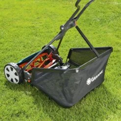 GARDENA - Kooimesmaaier 400 - Grasmaaier - Maaibreedte 40 Cm - Gazons Tot Ca. 200m² 12 GARDENA - Kooimesmaaier 400 - Grasmaaier - Maaibreedte 40 Cm - Gazons Tot Ca. 200m² -Tuingereedschaps Winkel 1200x1200 397