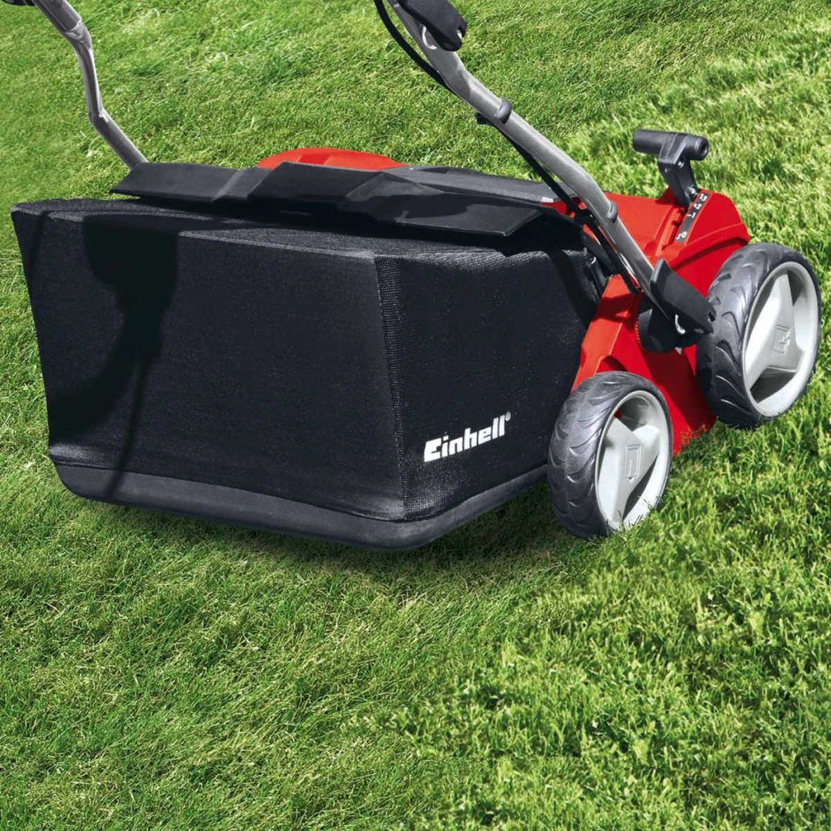 Einhell Verticuteerder En Beluchter GE-SA 1640 (1600 W - 40 Cm Werkbreedte - Tot 12 Mm Werkdiepte - In Hoogte Verstelbaar Stuur - Opvangzak 48 L - Incl. Beluchtingsrol) 2 Einhell Verticuteerder En Beluchter GE-SA 1640 (1600 W - 40 Cm Werkbreedte - Tot 12 Mm Werkdiepte - In Hoogte Verstelbaar Stuur - Opvangzak 48 L - Incl. Beluchtingsrol) - Afbeelding 2
