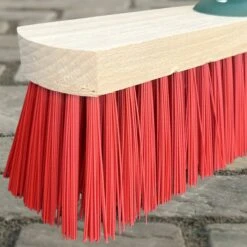 MAUS Classic Bezem Buiten 60cm - Harde PVC Straatbezem Van Hout Met Steel - Made In EU -zeer Robuust 6 MAUS Classic Bezem Buiten 60cm - Harde PVC Straatbezem Van Hout Met Steel - Made In EU -zeer Robuust -Tuingereedschaps Winkel 1200x1200 528
