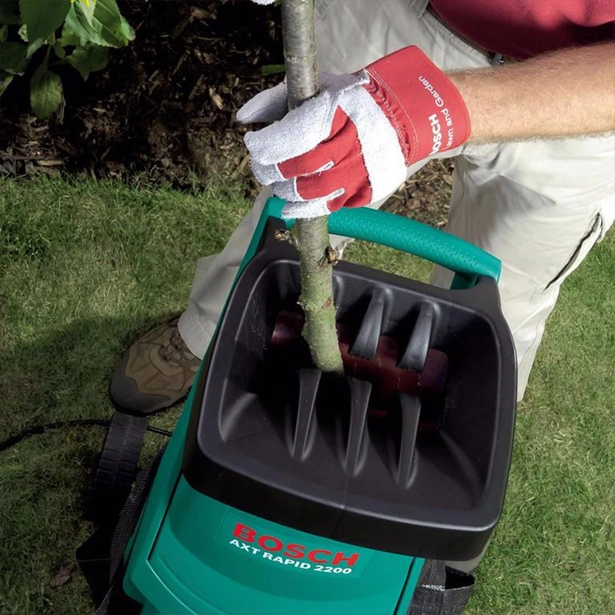 Bosch AXT Rapid 2200 Hakselaar - 2200 W - 90 Kg/u 4 Bosch AXT Rapid 2200 Hakselaar - 2200 W - 90 Kg/u - Afbeelding 4