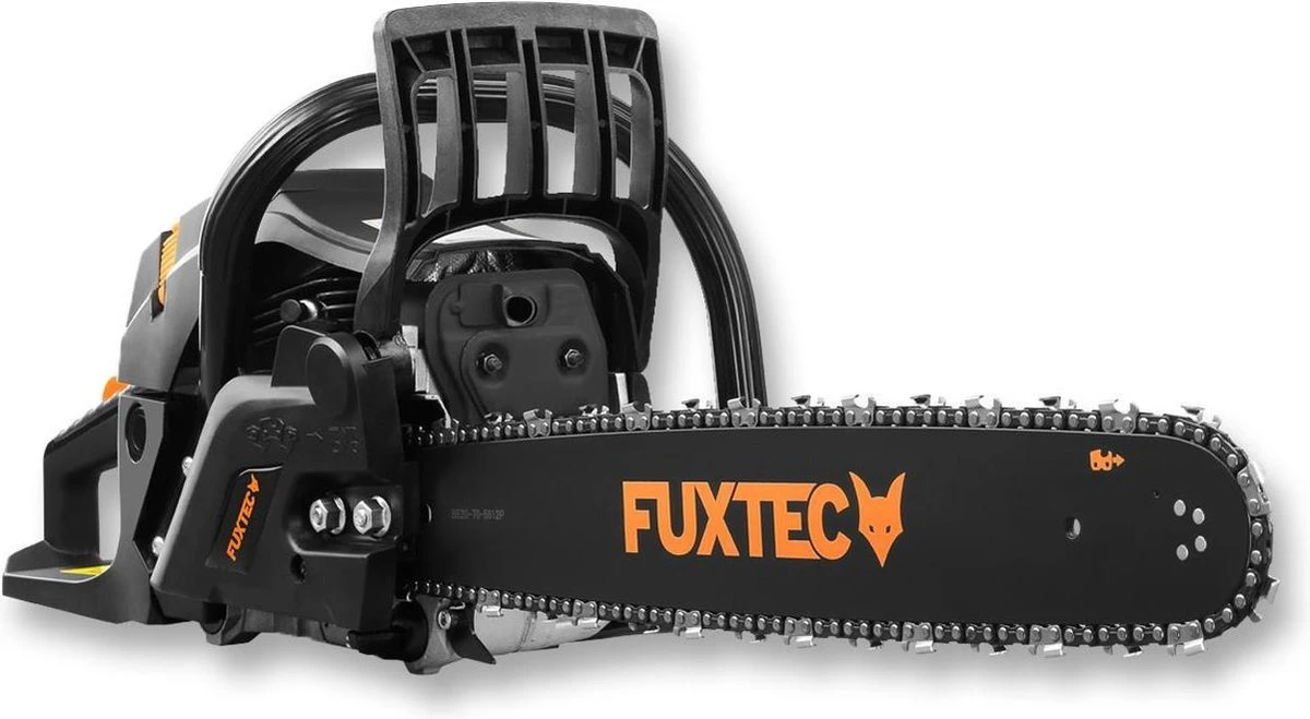 FUXTEC Kettingzaag Benzine - 61,5cc 2-takt - 51cm / 20 Inch Zwaardlengte - Incl. Zaagblad & Ketting - FX-KS262 - Black Edition 1 FUXTEC Kettingzaag Benzine - 61,5cc 2-takt - 51cm / 20 Inch Zwaardlengte - Incl. Zaagblad & Ketting - FX-KS262 - Black Edition