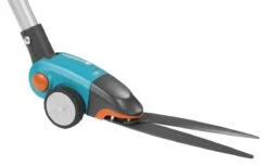 GARDENA Comfort Grasschaar - Op Steel -Tuingereedschaps Winkel 1200x741 1