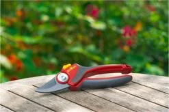 WOLF-Garten Snoeischaar "Premium Plus" RR 4000 - Max. Knipdiameter 22 Mm - Links- En Rechtshandige - Softinleg Handgreep - Snijhoek 30° - Voor Grote Handen - Vervangbare Messen 20 WOLF-Garten Snoeischaar "Premium Plus" RR 4000 - Max. Knipdiameter 22 Mm - Links- En Rechtshandige - Softinleg Handgreep - Snijhoek 30° - Voor Grote Handen - Vervangbare Messen -Tuingereedschaps Winkel 1200x798 8