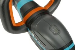 GARDENA - ComfortCut 50/18V-P4A Ready-To-Use Set - Heggenschaar 17 GARDENA - ComfortCut 50/18V-P4A Ready-To-Use Set - Heggenschaar -Tuingereedschaps Winkel 1200x799 112