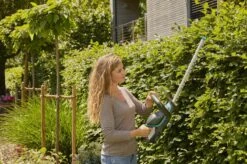 GARDENA - ComfortCut 50/18V-P4A Ready-To-Use Set - Heggenschaar 25 GARDENA - ComfortCut 50/18V-P4A Ready-To-Use Set - Heggenschaar -Tuingereedschaps Winkel 1200x799 116