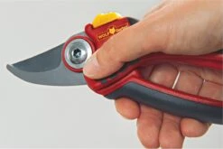 WOLF-Garten Snoeischaar "Premium Plus" RR 4000 - Max. Knipdiameter 22 Mm - Links- En Rechtshandige - Softinleg Handgreep - Snijhoek 30° - Voor Grote Handen - Vervangbare Messen 19 WOLF-Garten Snoeischaar "Premium Plus" RR 4000 - Max. Knipdiameter 22 Mm - Links- En Rechtshandige - Softinleg Handgreep - Snijhoek 30° - Voor Grote Handen - Vervangbare Messen -Tuingereedschaps Winkel 1200x800 103