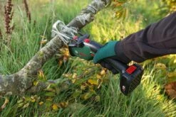 Bosch KEO 18 Accu Tuinzaagmachine - Snijdiameter Van 80 Mm - Met 18 V Accu En Lader 25 Bosch KEO 18 Accu Tuinzaagmachine - Snijdiameter Van 80 Mm - Met 18 V Accu En Lader -Tuingereedschaps Winkel 1200x800 128