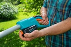 GARDENA - Telescopische Heggenschaar (Zonder Accu) - THS 42/18V P4A - Meslengte 42cm - Tandmes Opening 16mm 16 GARDENA - Telescopische Heggenschaar (Zonder Accu) - THS 42/18V P4A - Meslengte 42cm - Tandmes Opening 16mm -Tuingereedschaps Winkel 1200x800 189