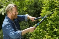 GARDENA - EasyCut - Heggenschaar - Extra Licht Van Gewicht 16 GARDENA - EasyCut - Heggenschaar - Extra Licht Van Gewicht -Tuingereedschaps Winkel 1200x800 192