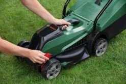 Bosch CityMower 18V-32-300 Grasmaaier - Maaibreedte 32 Cm - Zonder Accu En Lader 25 Bosch CityMower 18V-32-300 Grasmaaier - Maaibreedte 32 Cm - Zonder Accu En Lader -Tuingereedschaps Winkel 1200x800 249