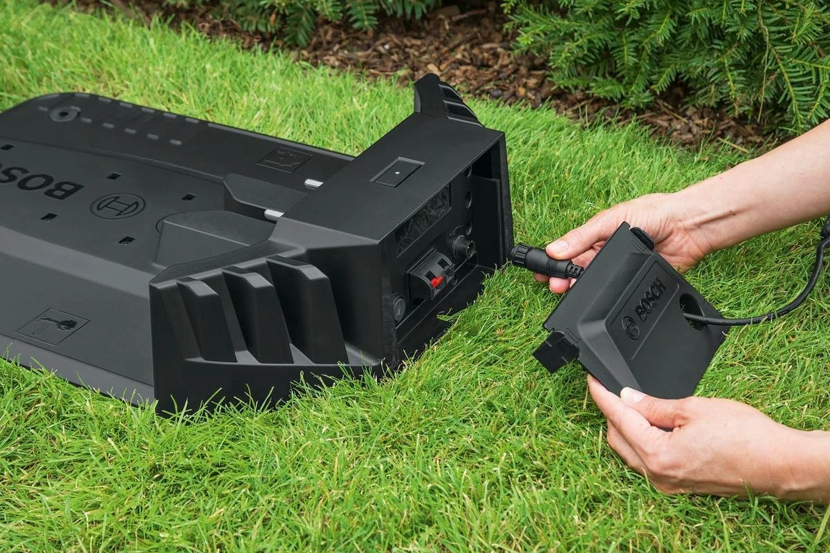 Bosch Indego S+ 500 Robotmaaier - Voor Gazons Tot 500 M2 - Incl. Laadstation En Accessoires - Connected 14 Bosch Indego S+ 500 Robotmaaier - Voor Gazons Tot 500 M2 - Incl. Laadstation En Accessoires - Connected - Afbeelding 14