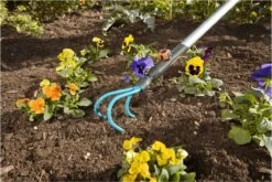 GARDENA Combisysteem Krabber Cultivatior - Werkbreedte 9 Cm - Aanbevolen Steellengte 130 Cm 23 GARDENA Combisysteem Krabber Cultivatior - Werkbreedte 9 Cm - Aanbevolen Steellengte 130 Cm -Tuingereedschaps Winkel 1200x800 281