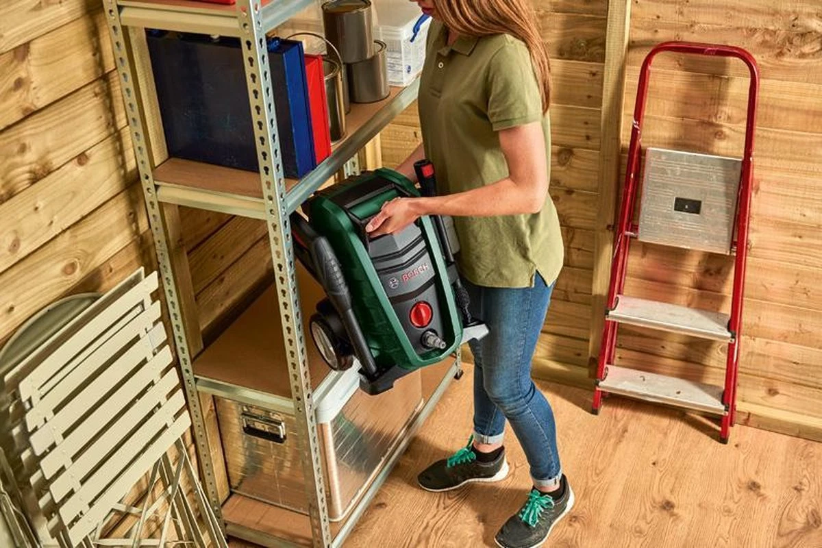 Bosch Universal Aquatak 135 Hogedrukreiniger - Op Snoer - 1900 W - 135 Bar 6 Bosch Universal Aquatak 135 Hogedrukreiniger - Op Snoer - 1900 W - 135 Bar - Afbeelding 6