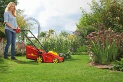 WOLF-Garten A 340 E Elektrische Grasmaaier - 1400 W - 34 Cm Maaibreedte - 30 Liter Opvangbak - Centrale Hoogte-instelling 39 WOLF-Garten A 340 E Elektrische Grasmaaier - 1400 W - 34 Cm Maaibreedte - 30 Liter Opvangbak - Centrale Hoogte-instelling -Tuingereedschaps Winkel 1200x801 10