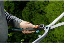 GARDENA - 2 In 1 EnergyCut Heggenschaar - 2.5x Meer Kracht - Totale Lengte 60 Cm 17 GARDENA - 2 In 1 EnergyCut Heggenschaar - 2.5x Meer Kracht - Totale Lengte 60 Cm -Tuingereedschaps Winkel 1200x813 1