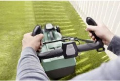 Bosch CityMower 18-300 Accu Grasmaaier - Met 1 X 18 V Accu En Lader -Tuingereedschaps Winkel 1200x813 3