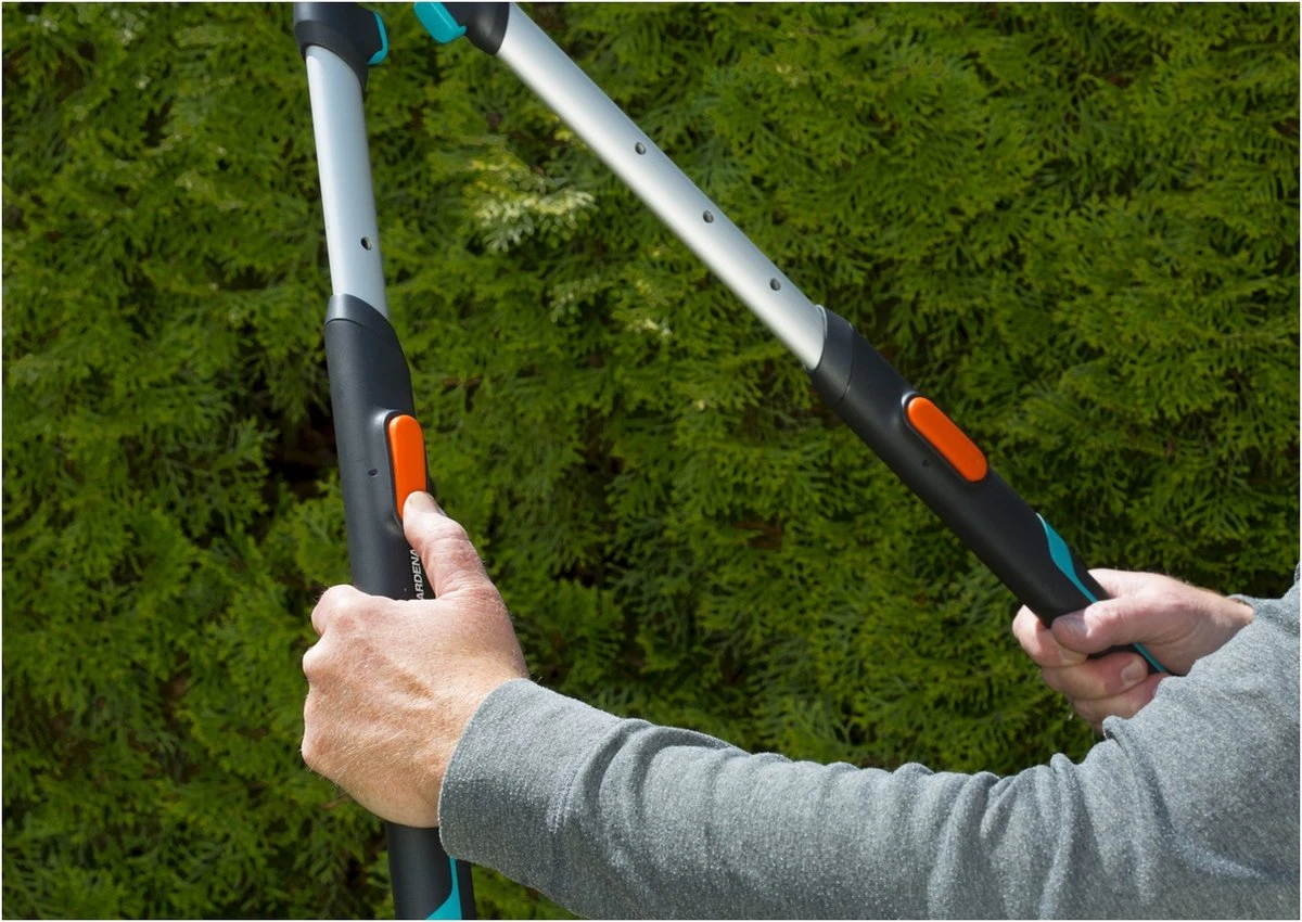 GARDENA TeleCut Heggenschaar - Telescopische Handgrepen Van 70-90 Cm 4 GARDENA TeleCut Heggenschaar - Telescopische Handgrepen Van 70-90 Cm - Afbeelding 4