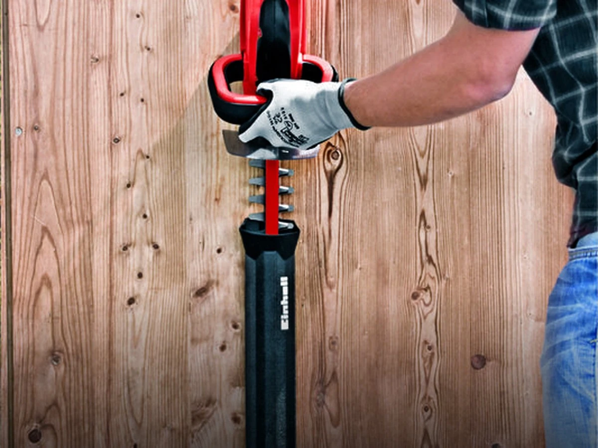 Einhell Accu Heggenschaar GE-CH 1846 Li-Solo Power X-Change (Li-Ion - 18 V - 46 Cm Zaaglengte - 15 Mm Tandafstand - Ergonomische Handgreep - Zonder Accu En Lader) 20 Einhell Accu Heggenschaar GE-CH 1846 Li-Solo Power X-Change (Li-Ion - 18 V - 46 Cm Zaaglengte - 15 Mm Tandafstand - Ergonomische Handgreep - Zonder Accu En Lader) - Afbeelding 20