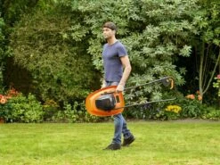 Black & Decker BLACK+DECKER BEMWH551-QS Zweefmaaier - 1200W - 30cm - Gesnoerd 10 Black & Decker BLACK+DECKER BEMWH551-QS Zweefmaaier - 1200W - 30cm - Gesnoerd -Tuingereedschaps Winkel 1200x900 52