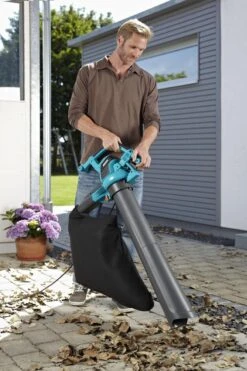 GARDENA ErgoJet 3000 Bladblazer - 3000W - Incl. 45l - Met Opvangzak 30 GARDENA ErgoJet 3000 Bladblazer - 3000W - Incl. 45l - Met Opvangzak -Tuingereedschaps Winkel 799x1200 1