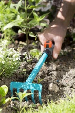 GARDENA Combisystem Handharkje Hark - Werkbreedte 8,5 Cm 14 GARDENA Combisystem Handharkje Hark - Werkbreedte 8,5 Cm -Tuingereedschaps Winkel 799x1200 65