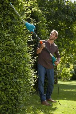 GARDENA - Telescopische THS 500/48 - Heggenschaar (gemotoriseerd) - 48 Cm Meslengte - 25 Mm Tandmes Opening 16 GARDENA - Telescopische THS 500/48 - Heggenschaar (gemotoriseerd) - 48 Cm Meslengte - 25 Mm Tandmes Opening -Tuingereedschaps Winkel 800x1200 24