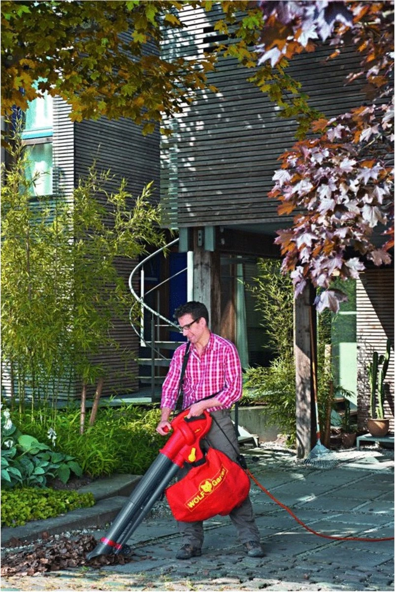 WOLF-Garten Elektrische Bladblazer LBV 2600 E - Motor 2600 Watt - Opvangzak 50 Liter - Reductie Ratio 10:1 3 WOLF-Garten Elektrische Bladblazer LBV 2600 E - Motor 2600 Watt - Opvangzak 50 Liter - Reductie Ratio 10:1 - Afbeelding 3