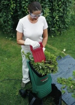 Bosch AXT Rapid 2200 Hakselaar - 2200 W - 90 Kg/u 11 Bosch AXT Rapid 2200 Hakselaar - 2200 W - 90 Kg/u -Tuingereedschaps Winkel 862x1200